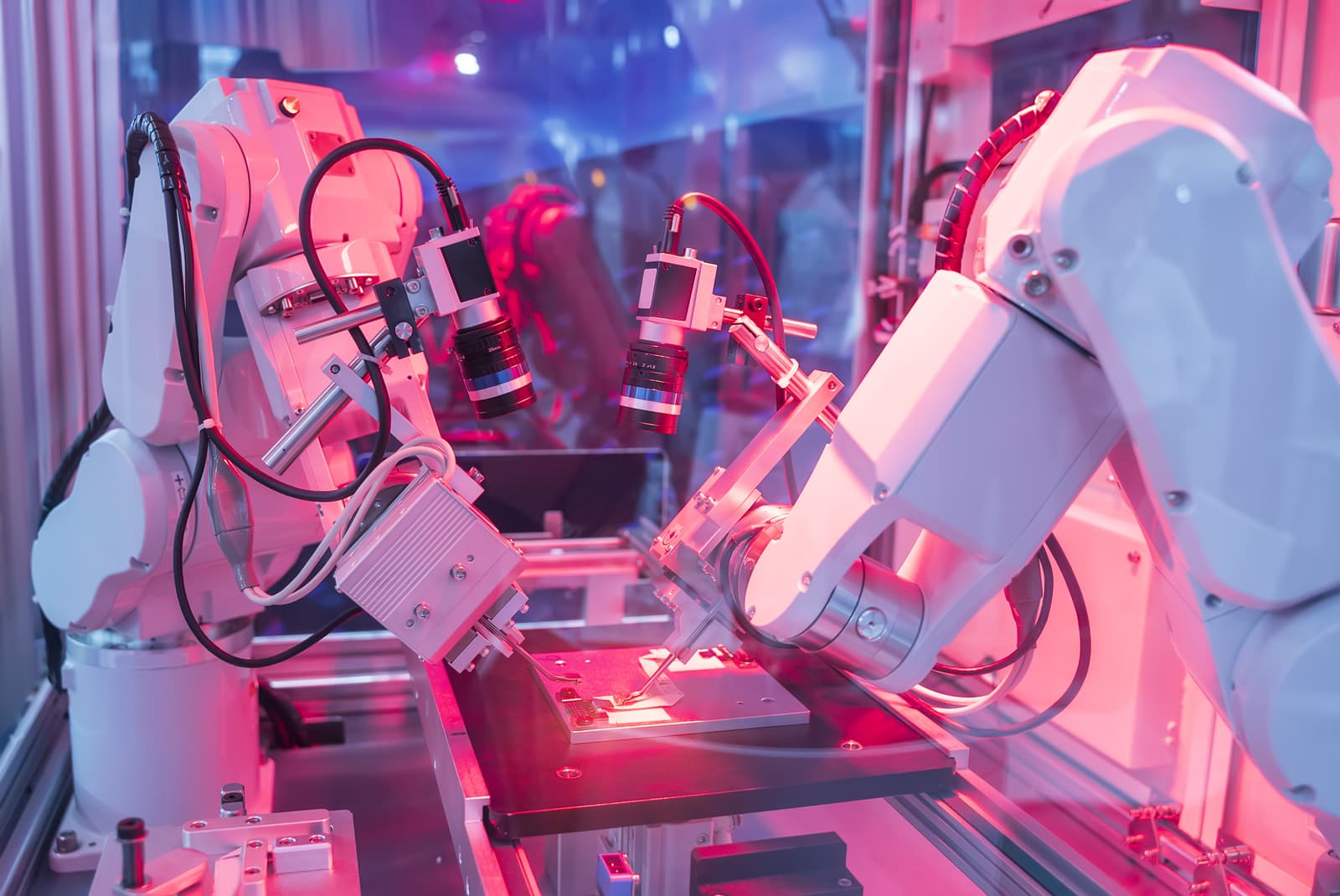 Autonomous industrial machine