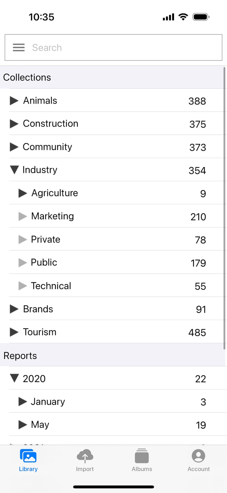 Screen of the Thesaurus tab where all keywords are centralised from the Ephoto Dam mobile application.