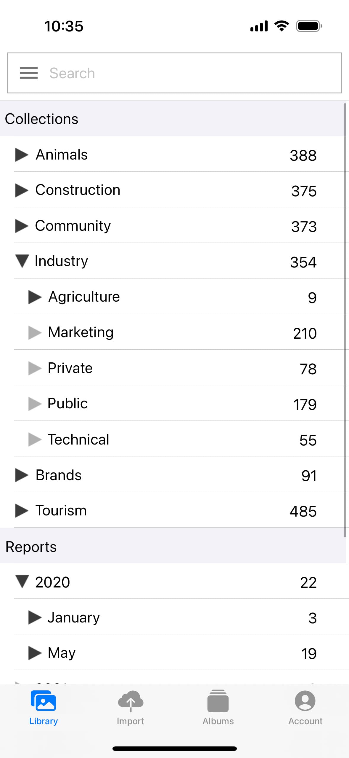 Screen of the Thesaurus tab where all keywords are centralised from the Ephoto Dam mobile application.