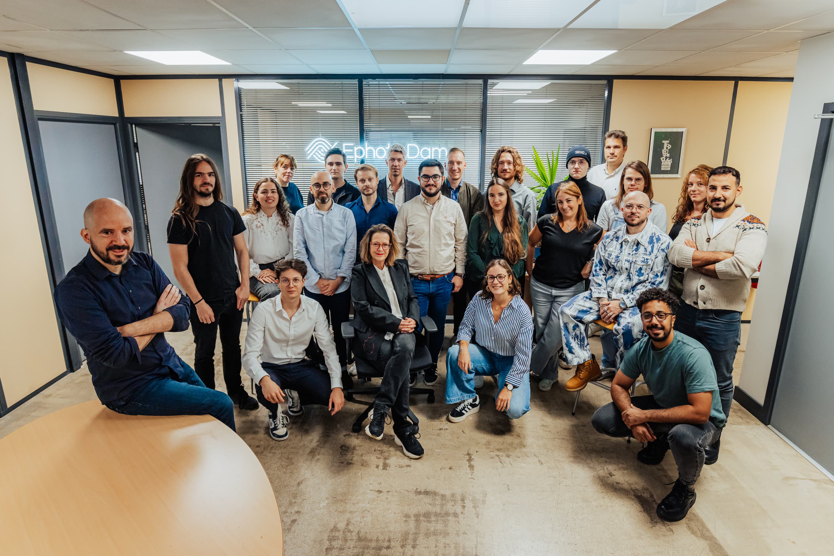 Photo of the entire Ephoto Dam team