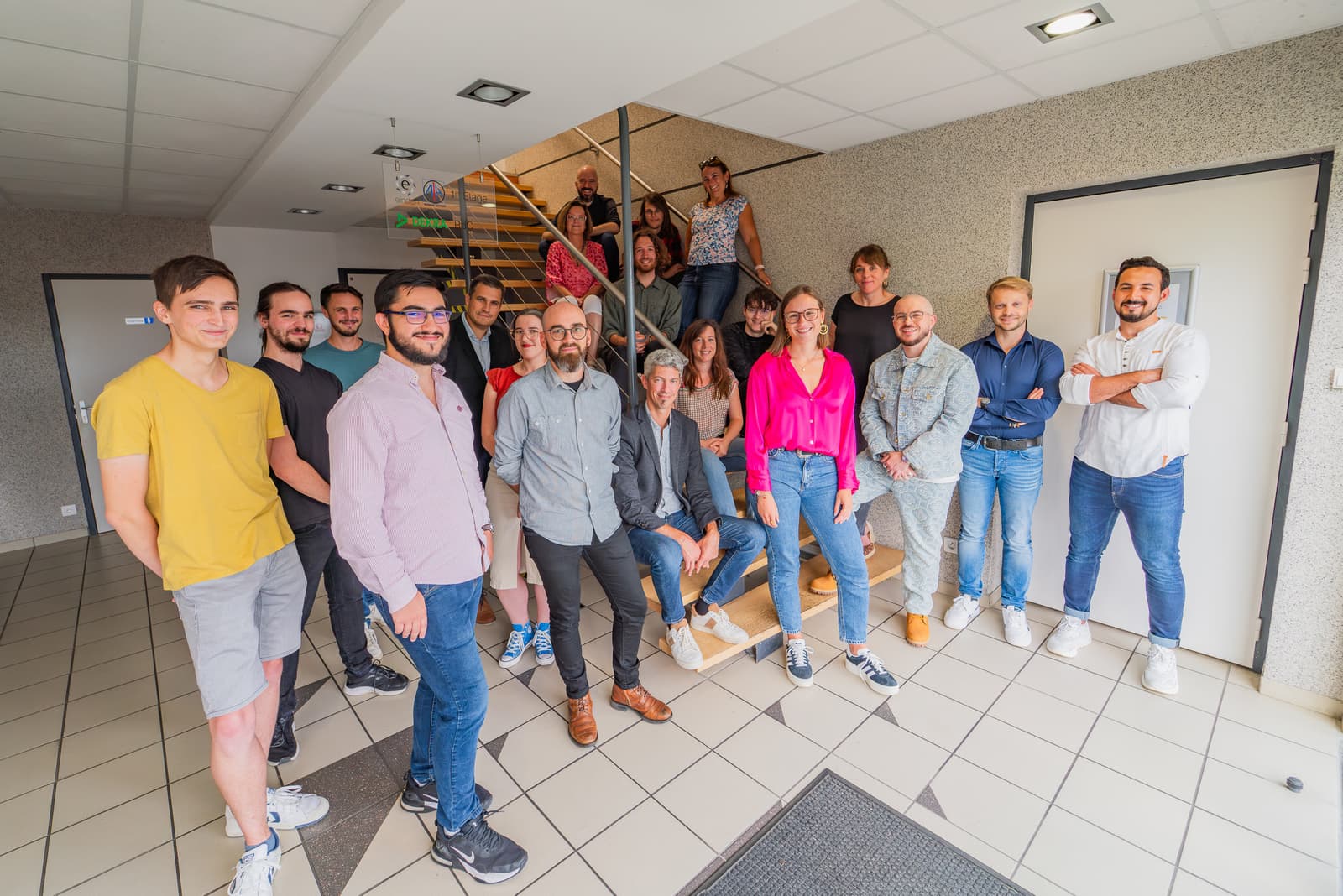 Photo of the entire Ephoto Dam team